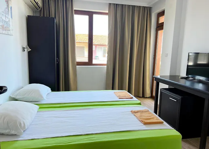 теодора 2* Tsarevo