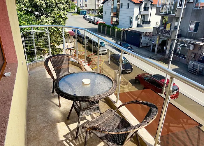 Affittacamere теодора