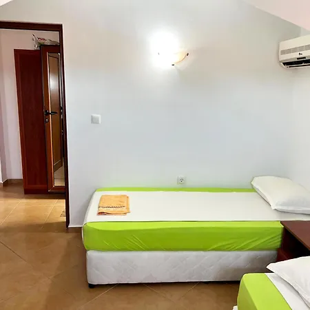 Guest house теодора